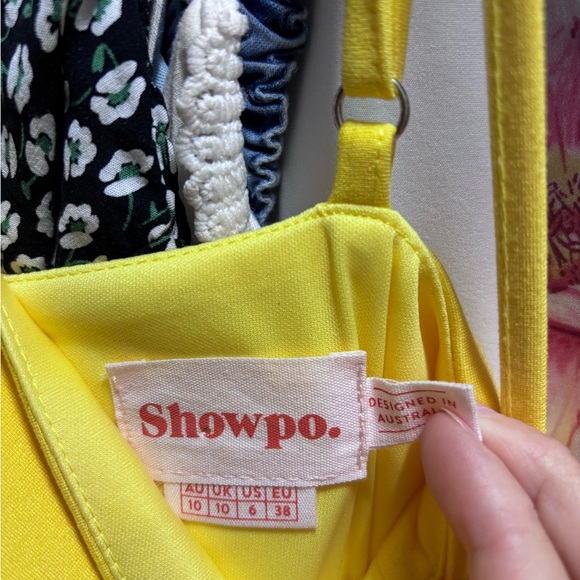 Showpo bright yellow romper - Picture 5 of 5